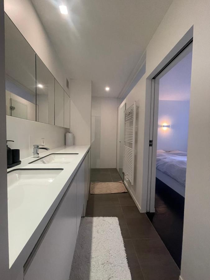Luxe App - Zeedijk Mariakerke - Prachtig Zeezicht Apartment Ostend Exterior photo